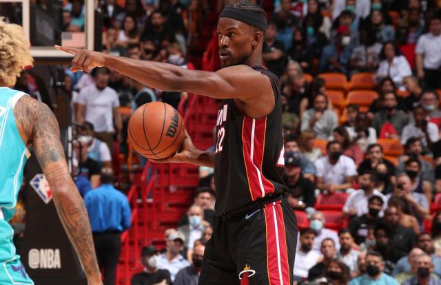 众在不同时 众在不同时